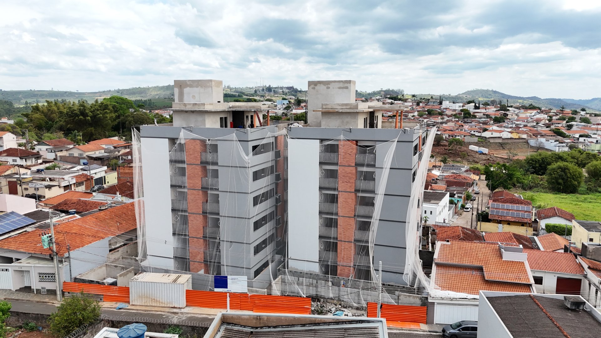 Execução muro da fachada